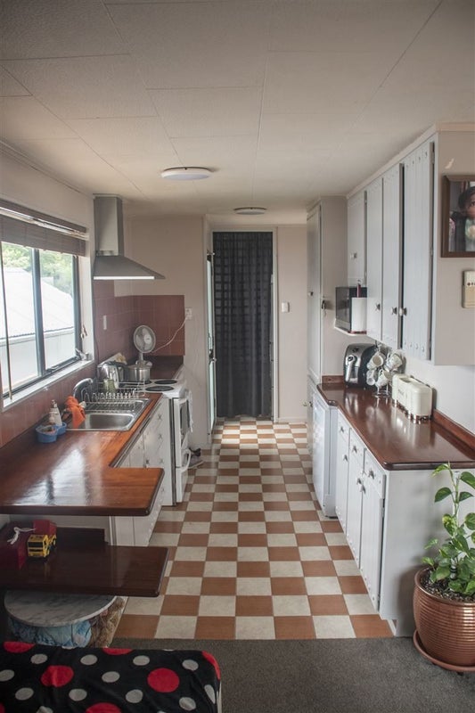 38 Southey Street, Leamington, Cambridge - Carousel 2