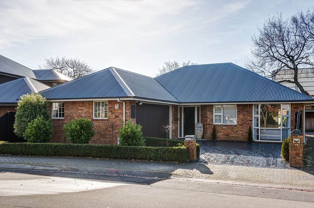 12 Parade Court, Addington, Christchurch - Carousel 1