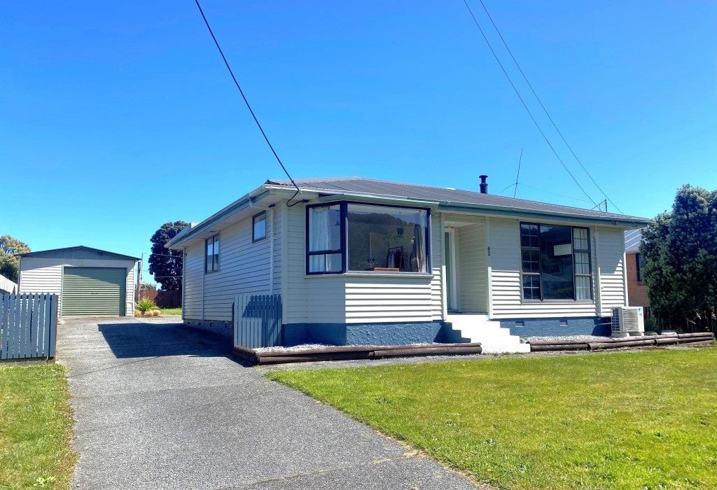 62 Fitzgerald Street, Cobden, Greymouth - Carousel 1
