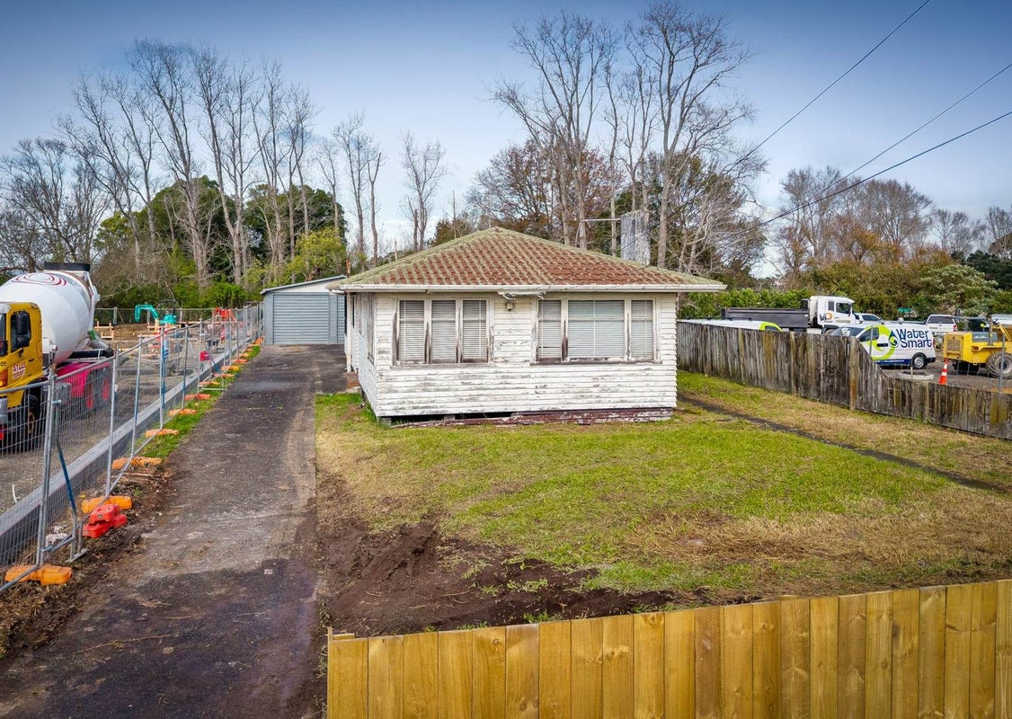 116 Taniwha Street, Glen Innes, Auckland - Carousel 24