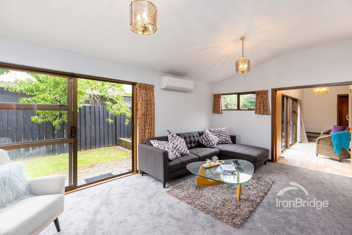 270 Memorial Avenue, Burnside, Christchurch - Carousel 2