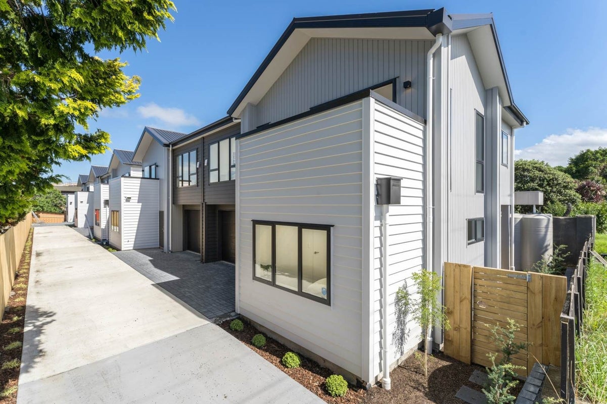 14C River Road, Te Atatu Peninsula, Auckland - Carousel 2