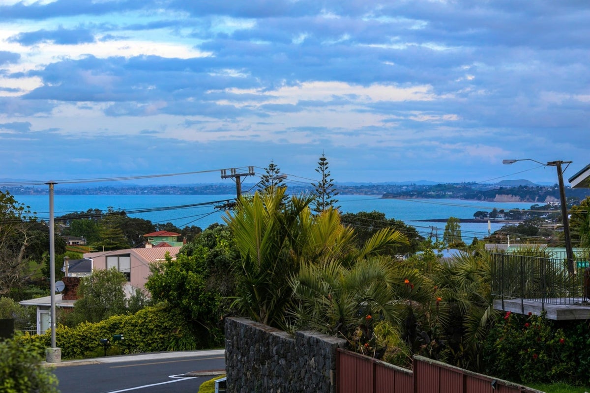 144A Beach Road, Campbells Bay, Auckland - Carousel 43