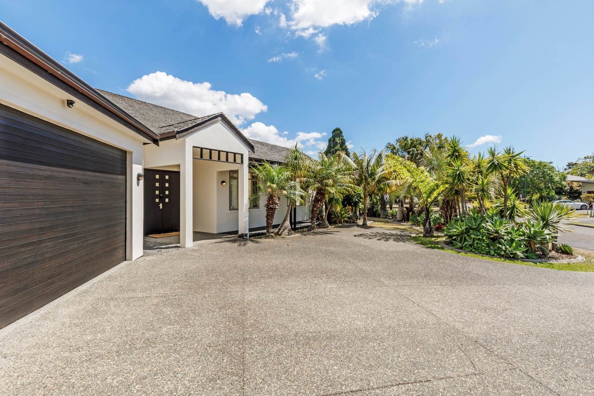 53 Oak Manor Drive, Albany, Auckland - Carousel 44