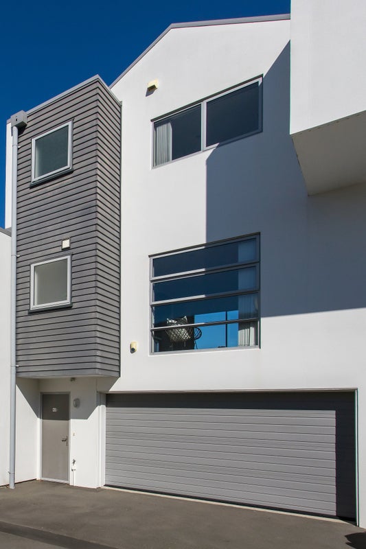 42E Devon Street, Sydenham, Christchurch - Carousel 14