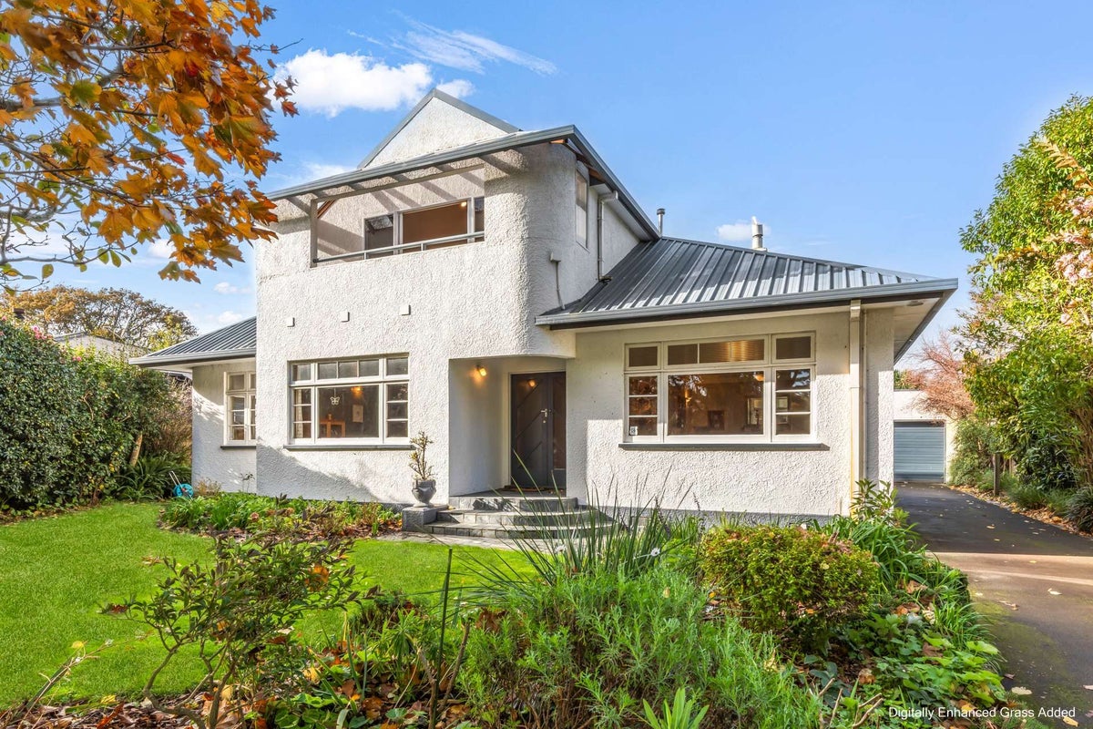 6 Awatea Terrace, Hokowhitu, Palmerston North - Carousel 13