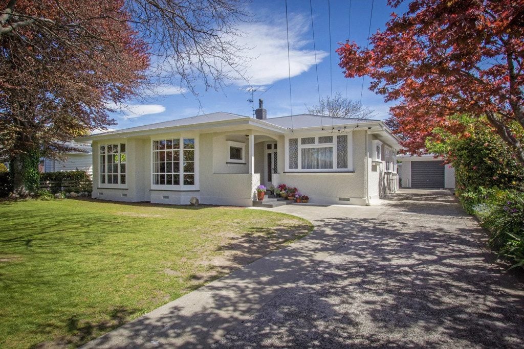 7 Cooper Street, Lansdowne, Masterton - Carousel 1