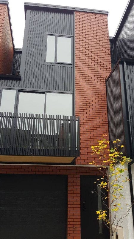 12/182 London Street, Hamilton Central, Hamilton - Carousel 1