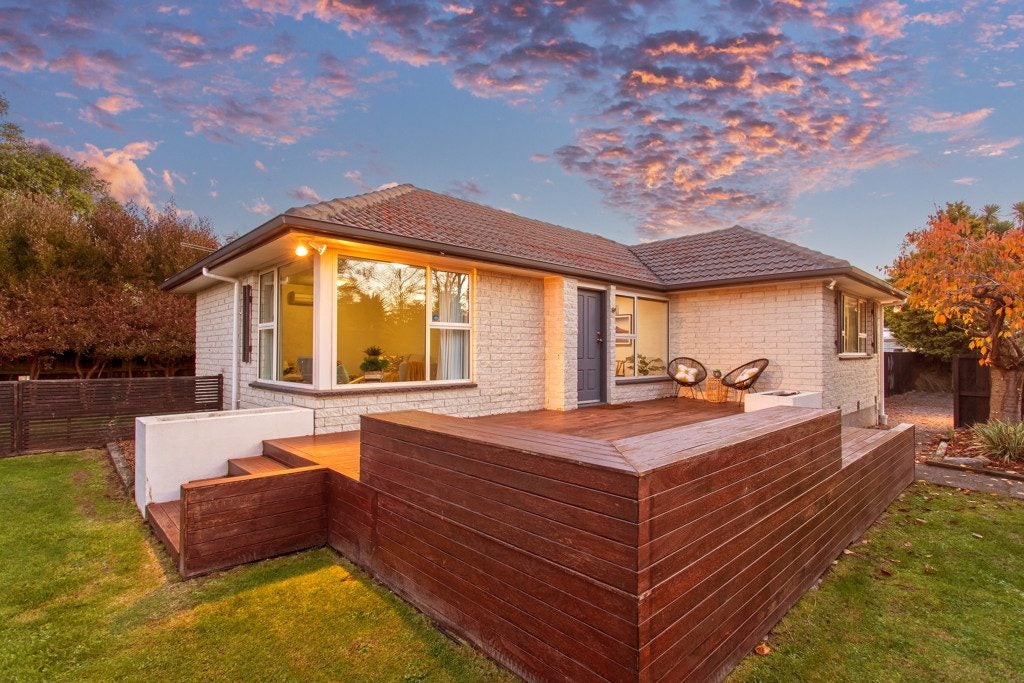 102 Lowry Avenue, Redwood, Christchurch - Carousel 17