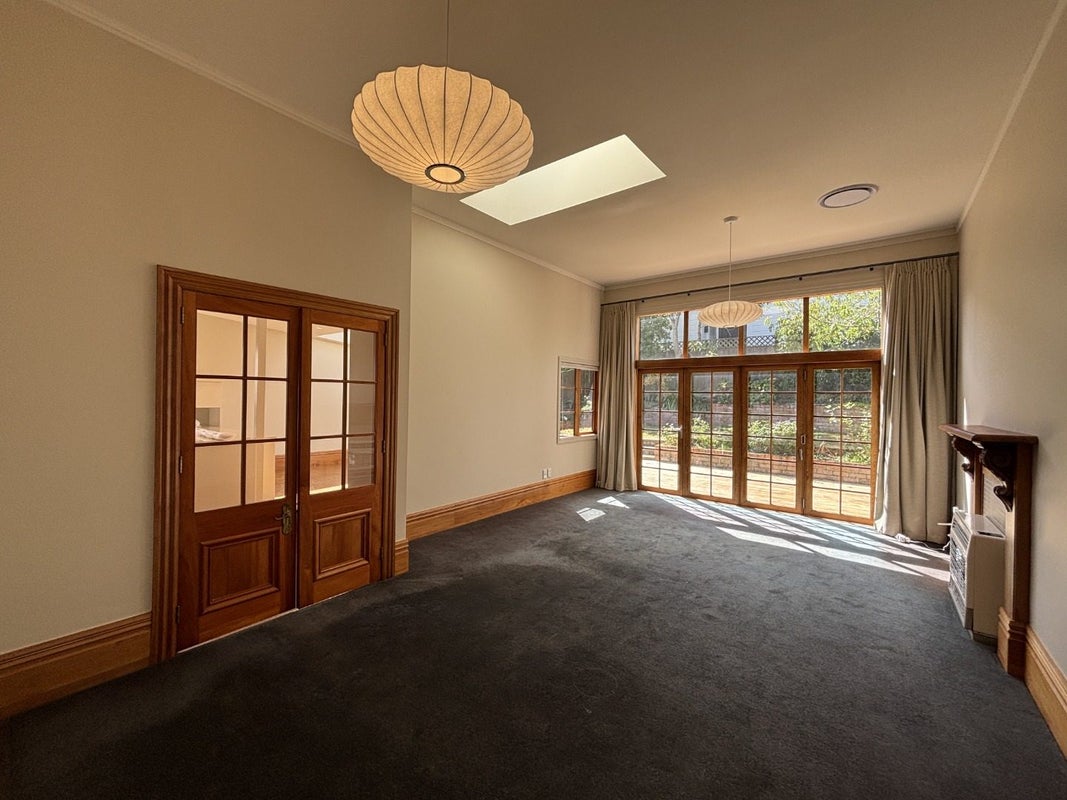 17 Armour Avenue, Mount Victoria, Wellington - Carousel 2