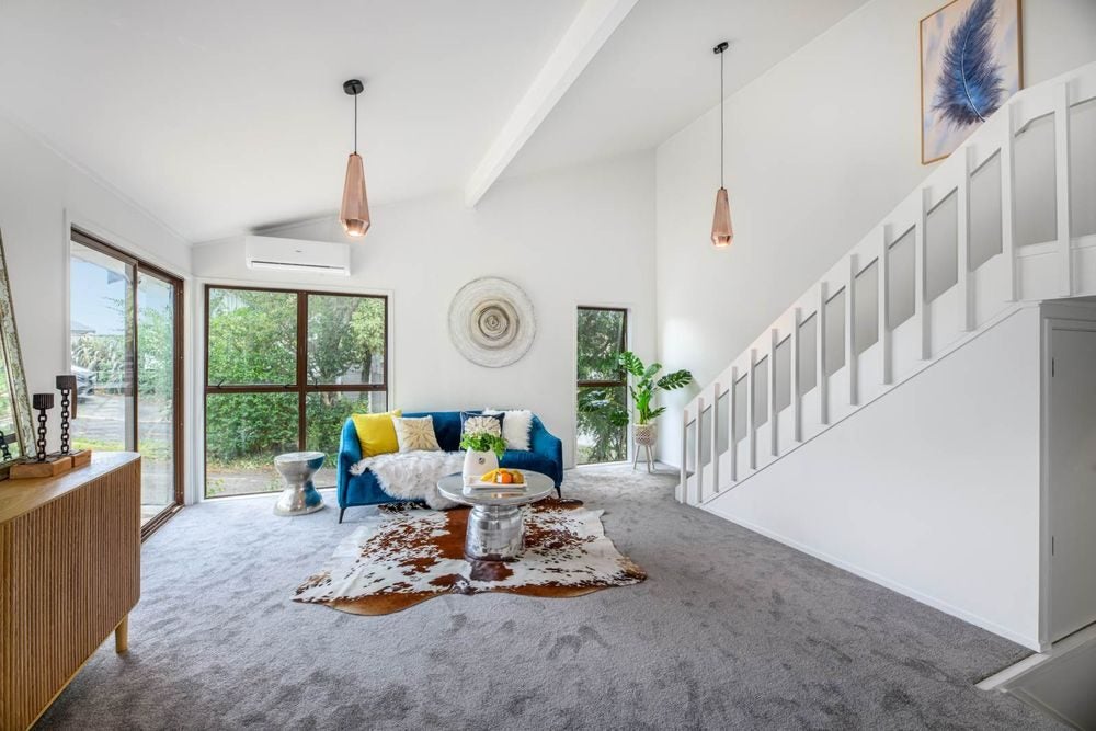 1/13 Hollyhock Place, Browns Bay, Auckland - Carousel 1