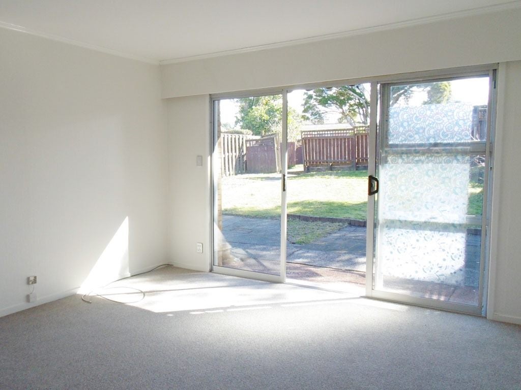 1/38 Merton Road, St Johns, Auckland - Carousel 2