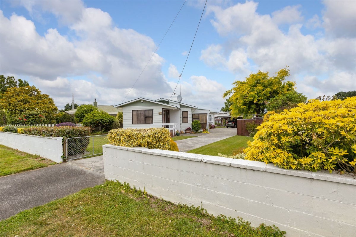 89 Kent Street, Carterton - Carousel 2