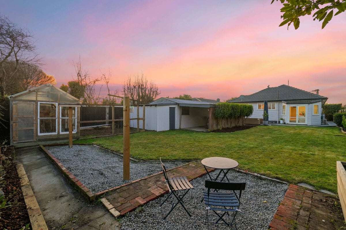72 Wingate Street, Redwood, Christchurch - Carousel 21