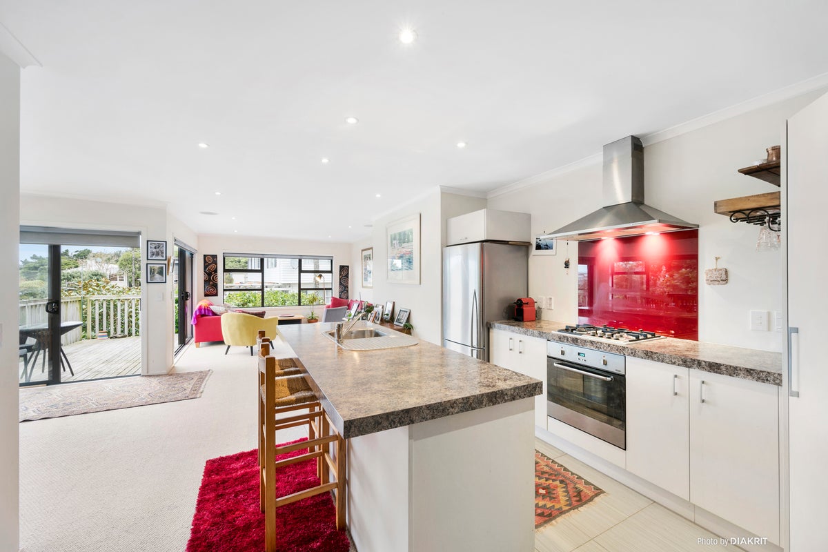 33A Woodland Road, Johnsonville, Wellington - Carousel 2