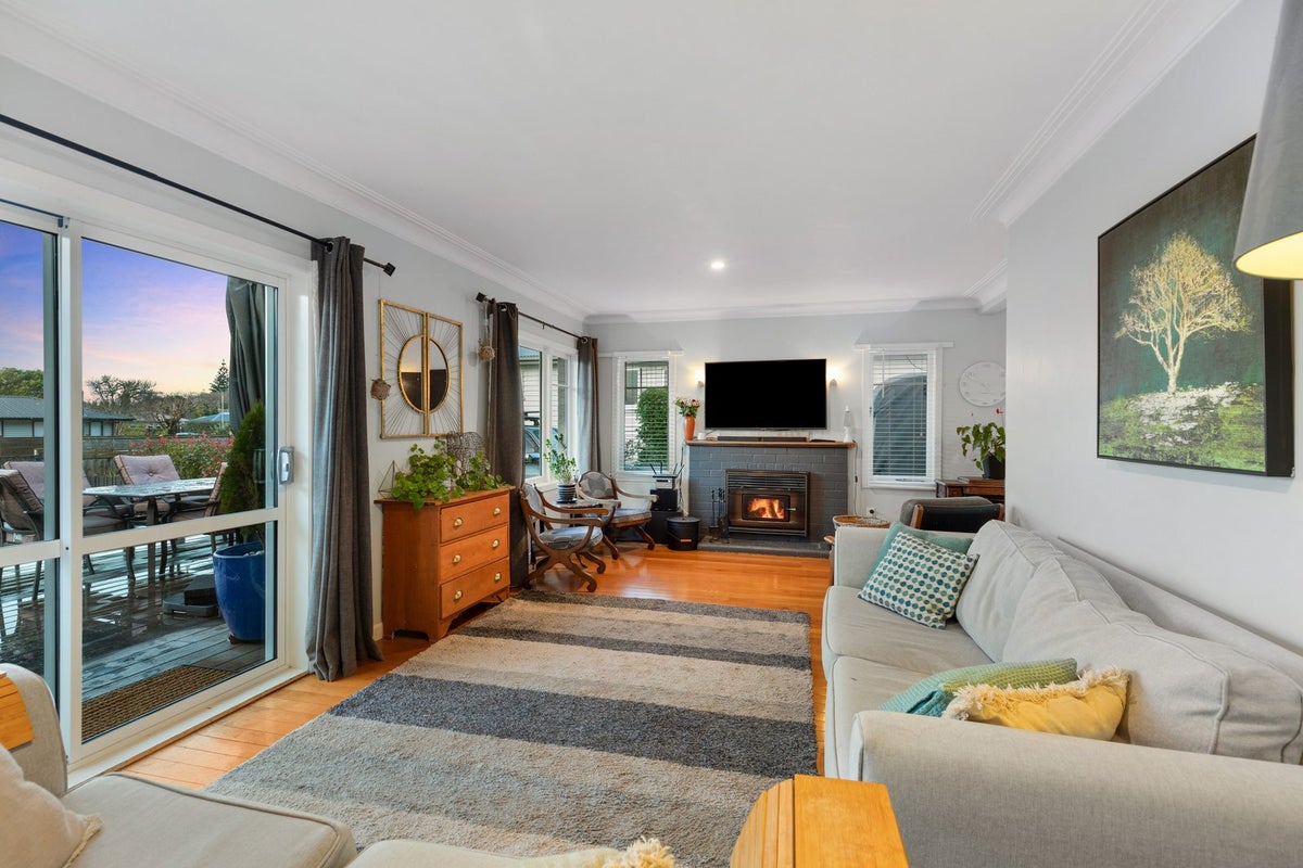26 Kiteroa Street, Greerton, Tauranga - Carousel 2