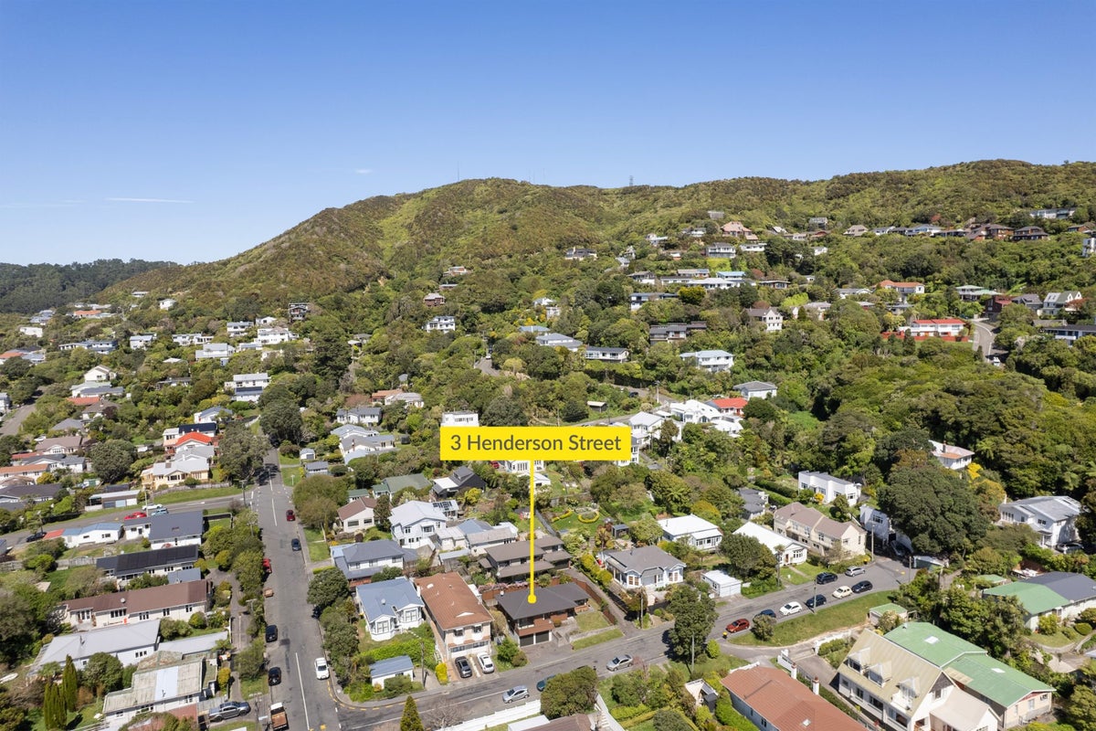 3 Henderson Street, Karori, Wellington - Carousel 35