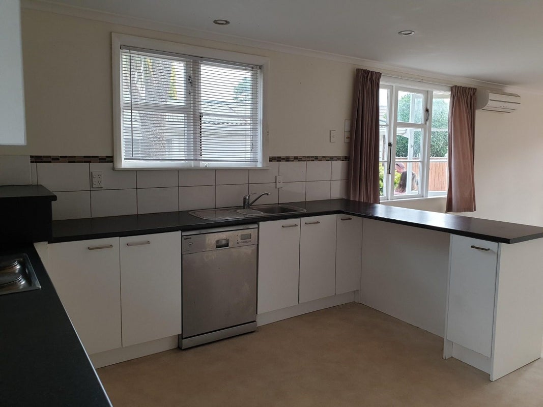 2/1030 High Street, Avalon, Lower Hutt - Carousel 2