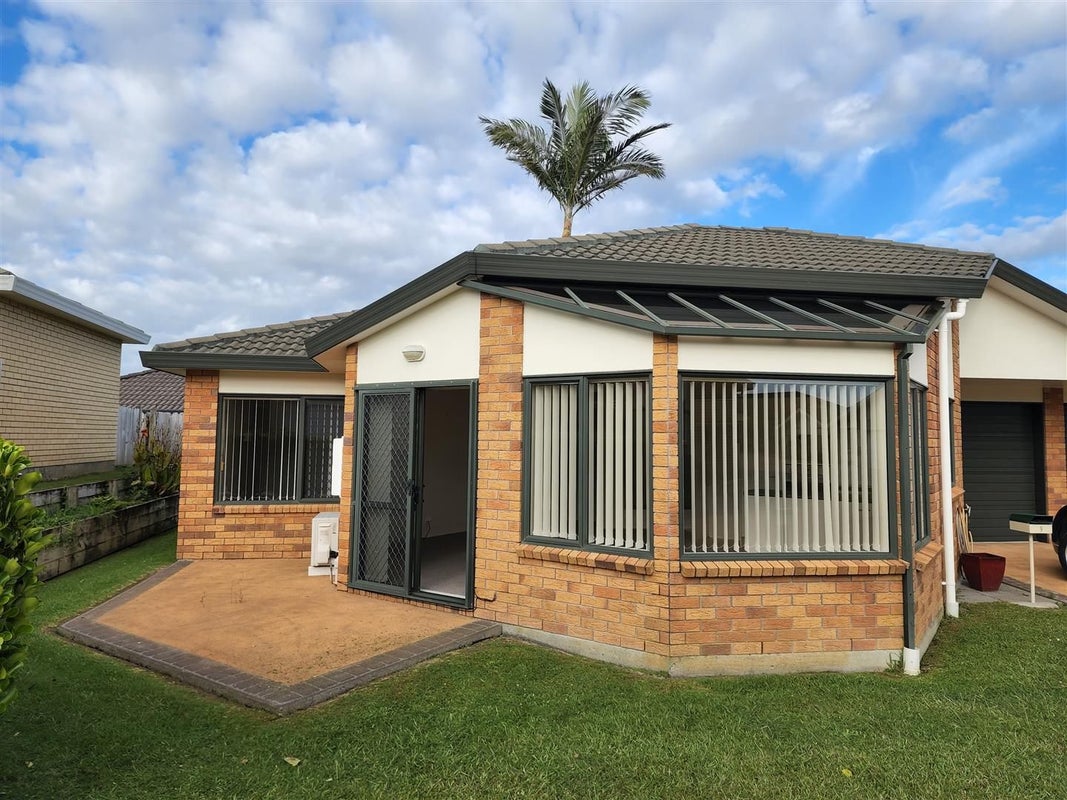 9/169 Sturges Road, Henderson, Auckland - Carousel 2