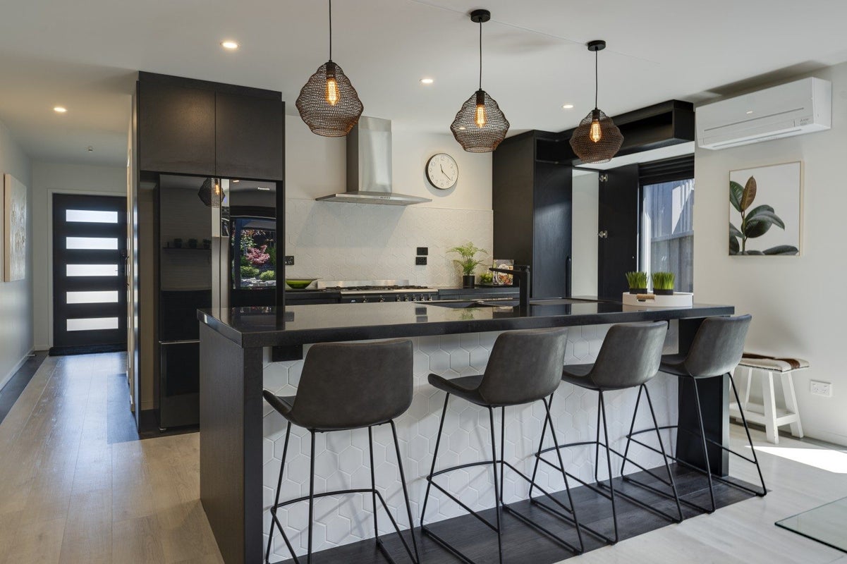 13 Howden Drive, Jacks Point, Queenstown - Carousel 2