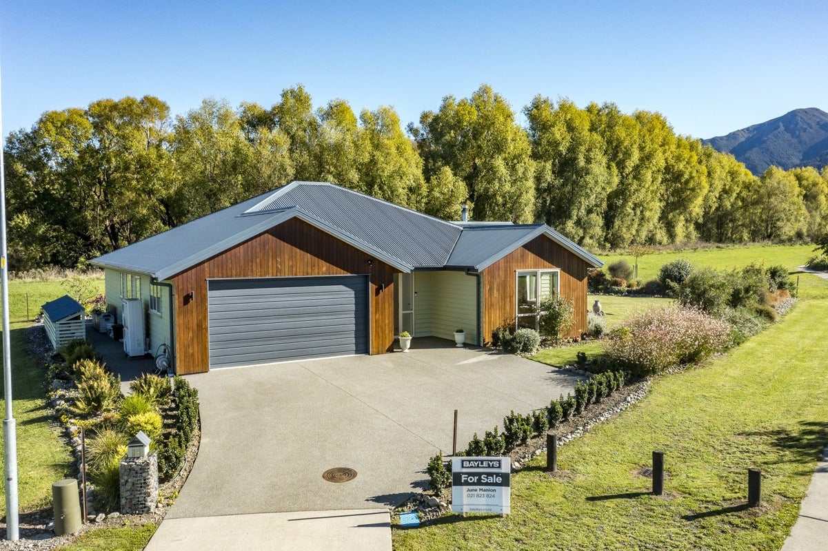 15 Percival Close, Hanmer Springs, Hanmer Springs - Carousel 2