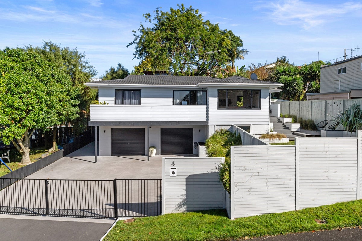 4 Robyn Place, Dinsdale, Hamilton - Carousel 1