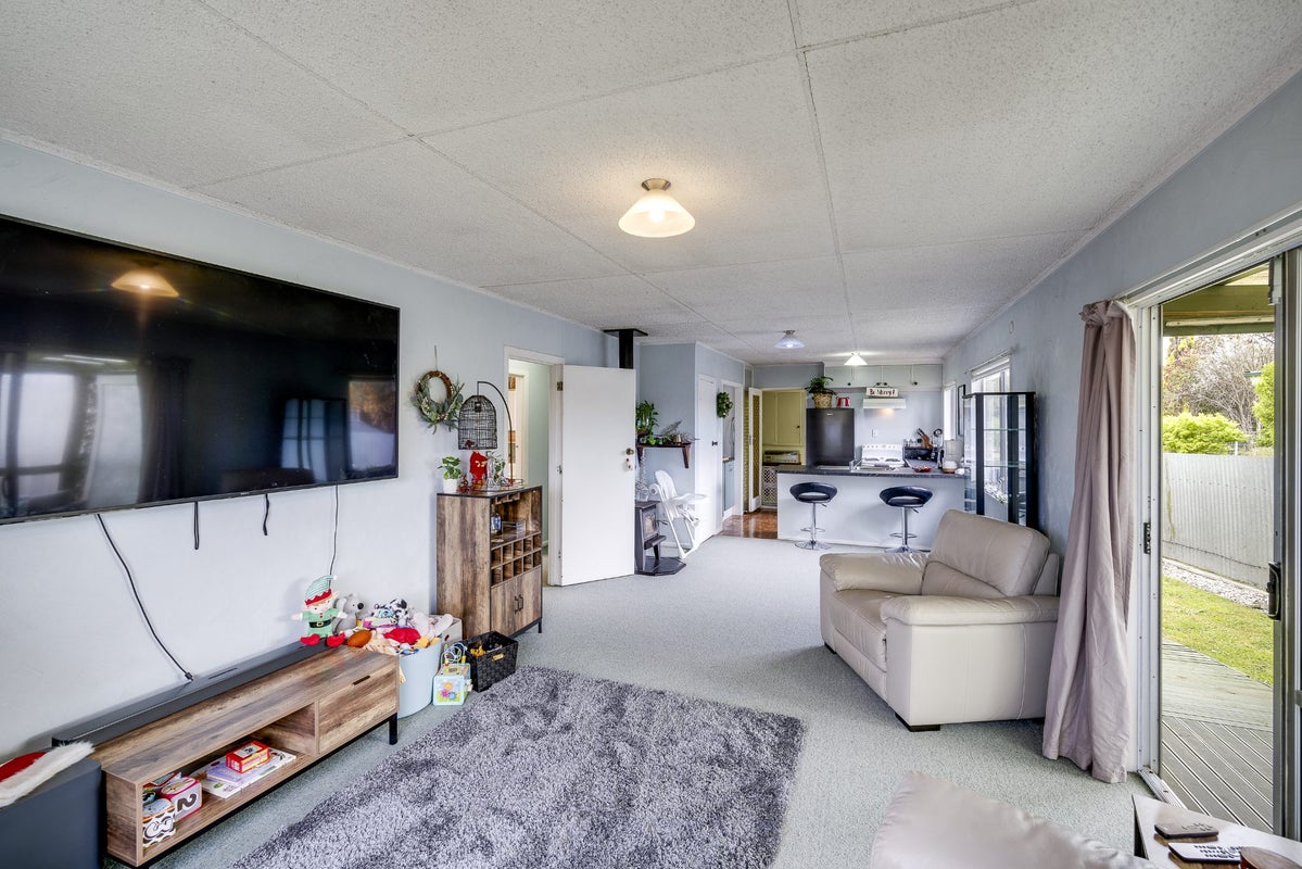 8 NORRIE PL, TAMATEA, NAPIER - Carousel 2