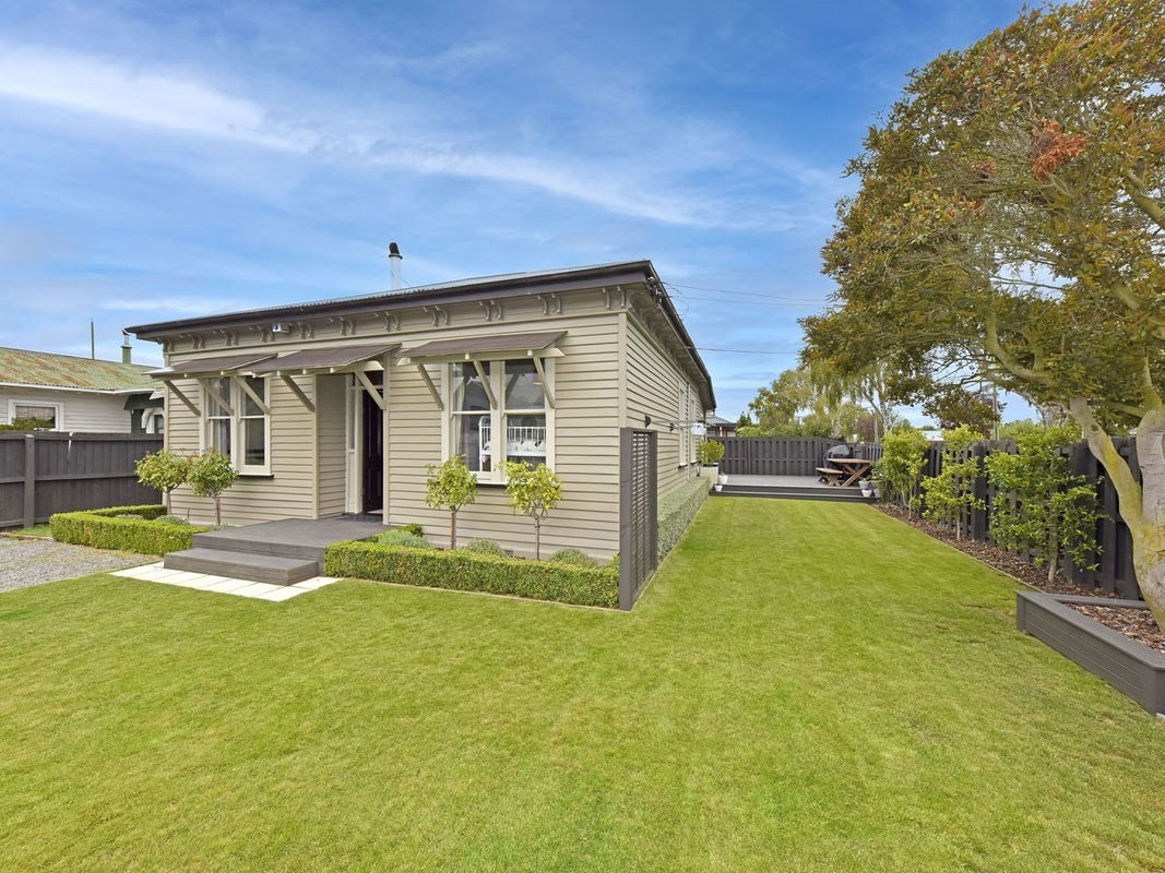 1/153 Simeon Street, Spreydon, Christchurch - Carousel 1