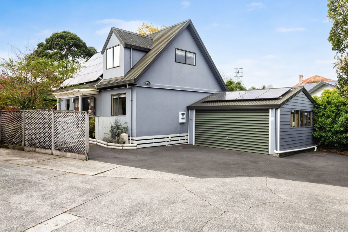 143A Maeroa Road, Maeroa, Hamilton - Carousel 21