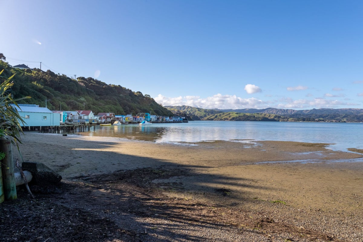 60 Mana Esplanade, Paremata, Porirua - Carousel 9