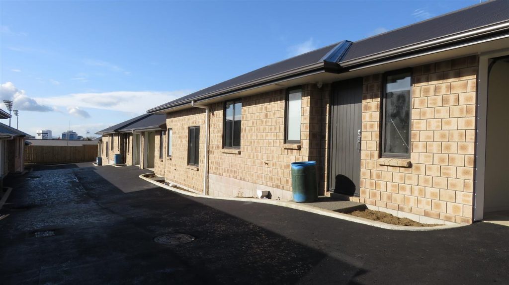 3/99 Lake Road, Frankton, Hamilton - Carousel 1