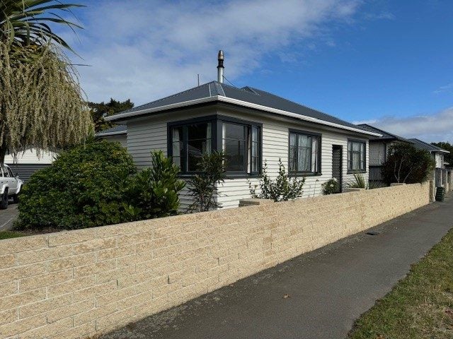 124 Pages Road, Wainoni, Christchurch - Carousel 1