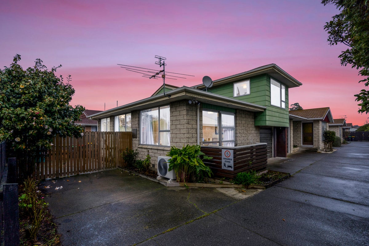 1/37 Torrens Road, Hillmorton, Christchurch - Carousel 1