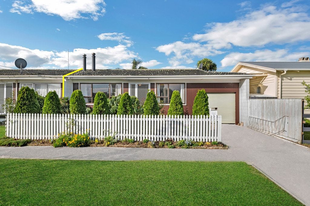 2/7 Don Street, Papakura, Auckland - Carousel 2