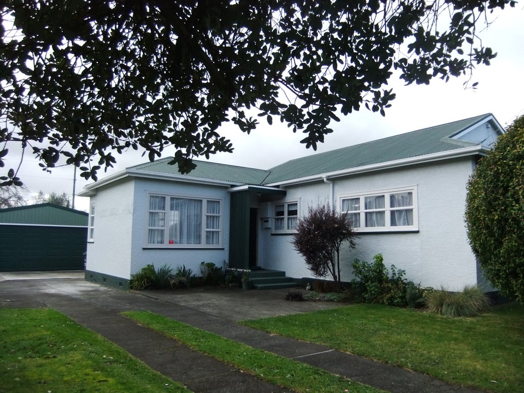 18 Roberts Avenue, Aramoho, Whanganui - Carousel 2
