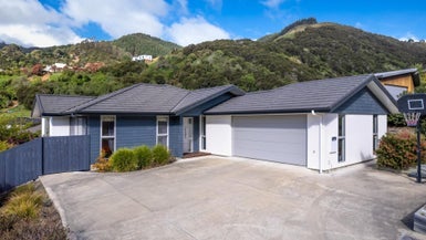 3 Bristol Lane, Atawhai, Nelson - Carousel 1
