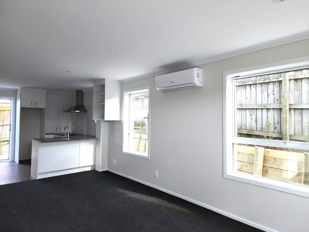 40A Waiuta Street, Titahi Bay, Porirua - Carousel 2