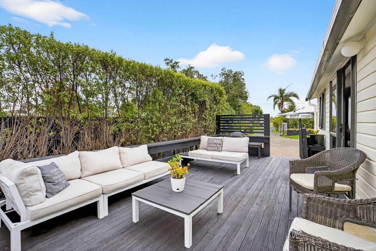 203A Parkhurst Road, Parakai, Helensville - Carousel 1