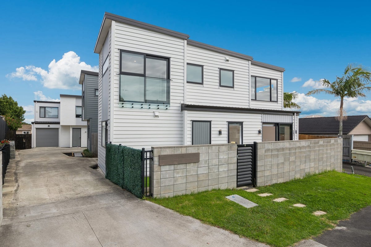 44A Blakeborough Drive, Forrest Hill, Auckland - Carousel 1