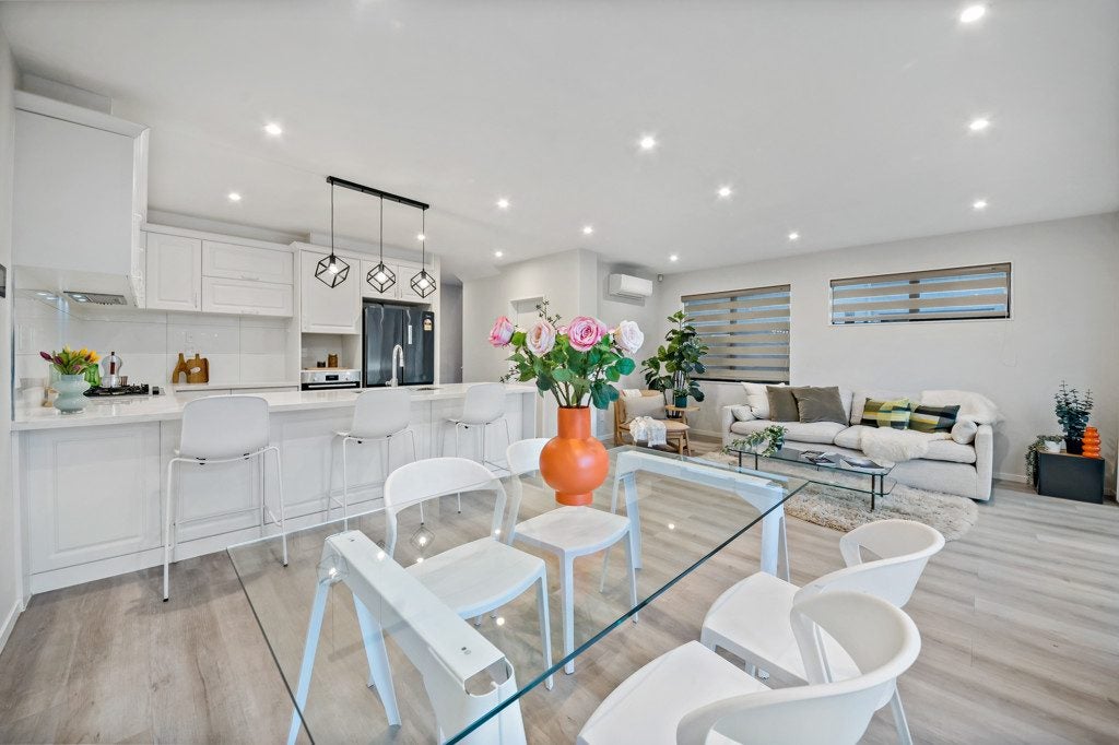 18 Skua Road, Hobsonville, Auckland - Carousel 2