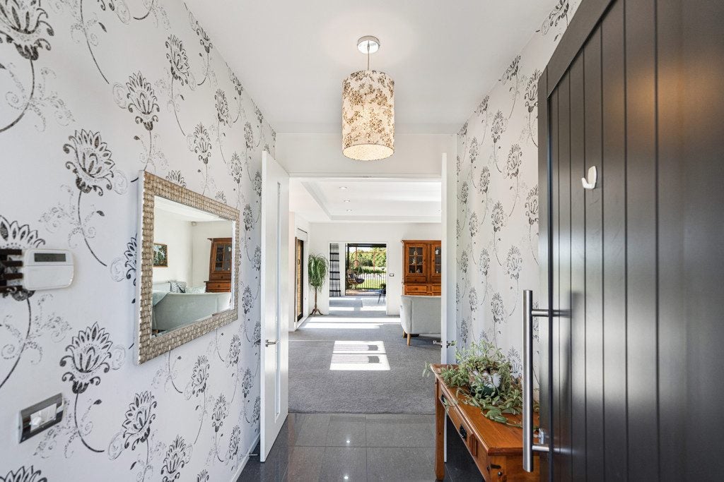 14 Mariposa Crescent, Aidanfield, Christchurch - Carousel 2