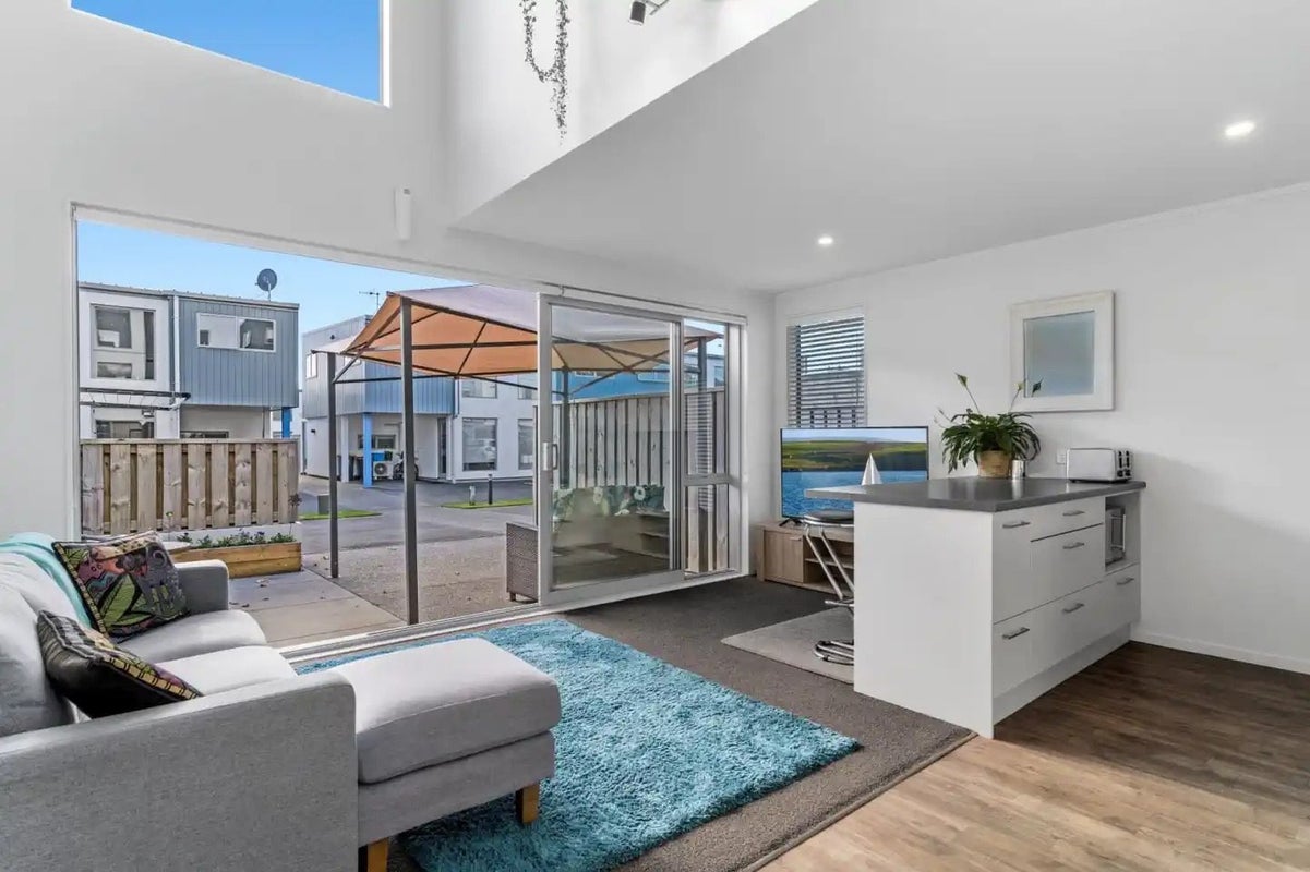 37/31 Reynolds Place, Papamoa Beach, Papamoa - Carousel 1
