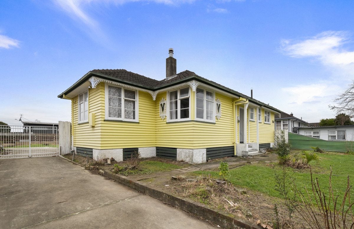 23 Cardiff Street, Awapuni, Palmerston North - Carousel 2