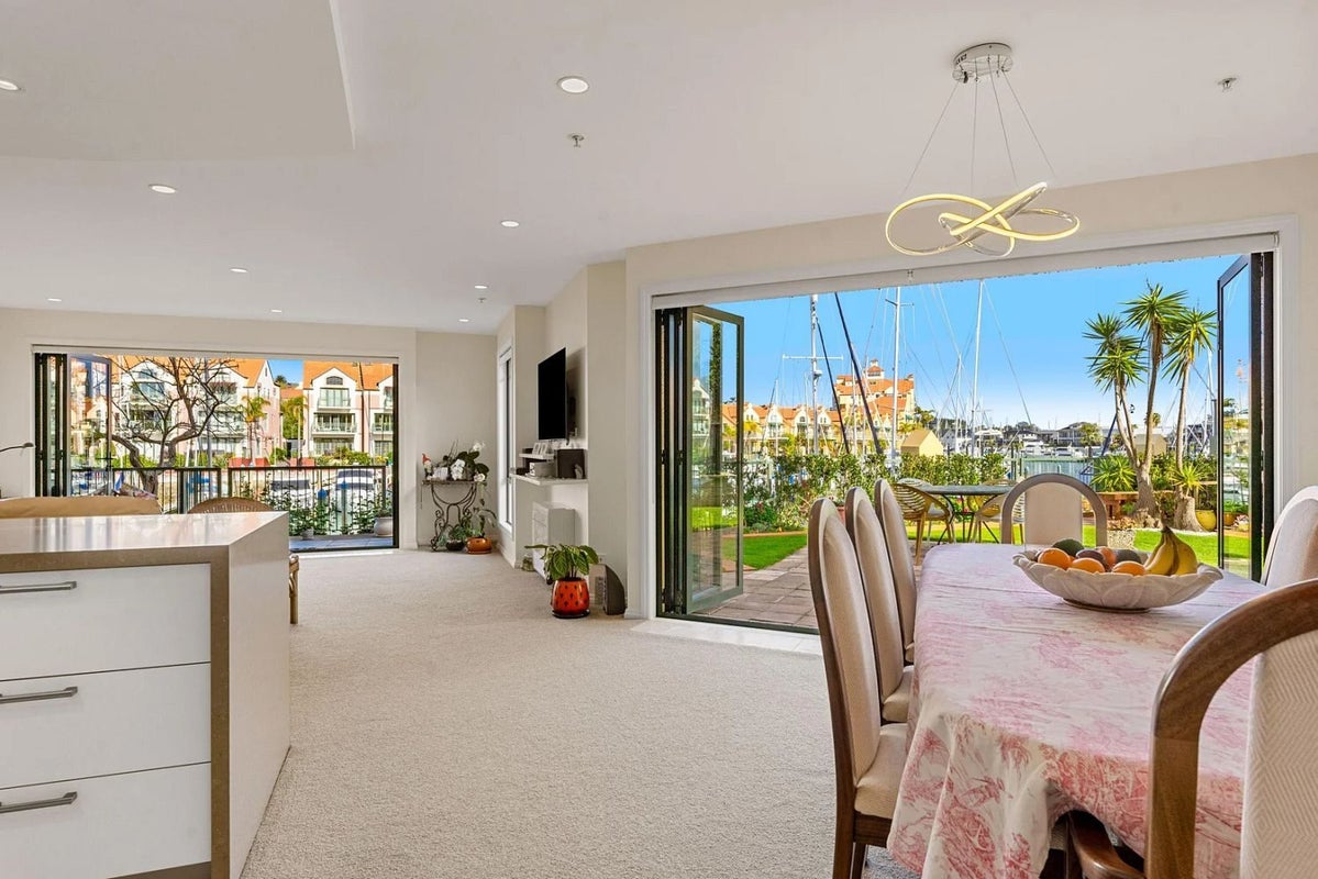 43 Waterside Crescent, Gulf Harbour, Whangaparaoa - Carousel 2