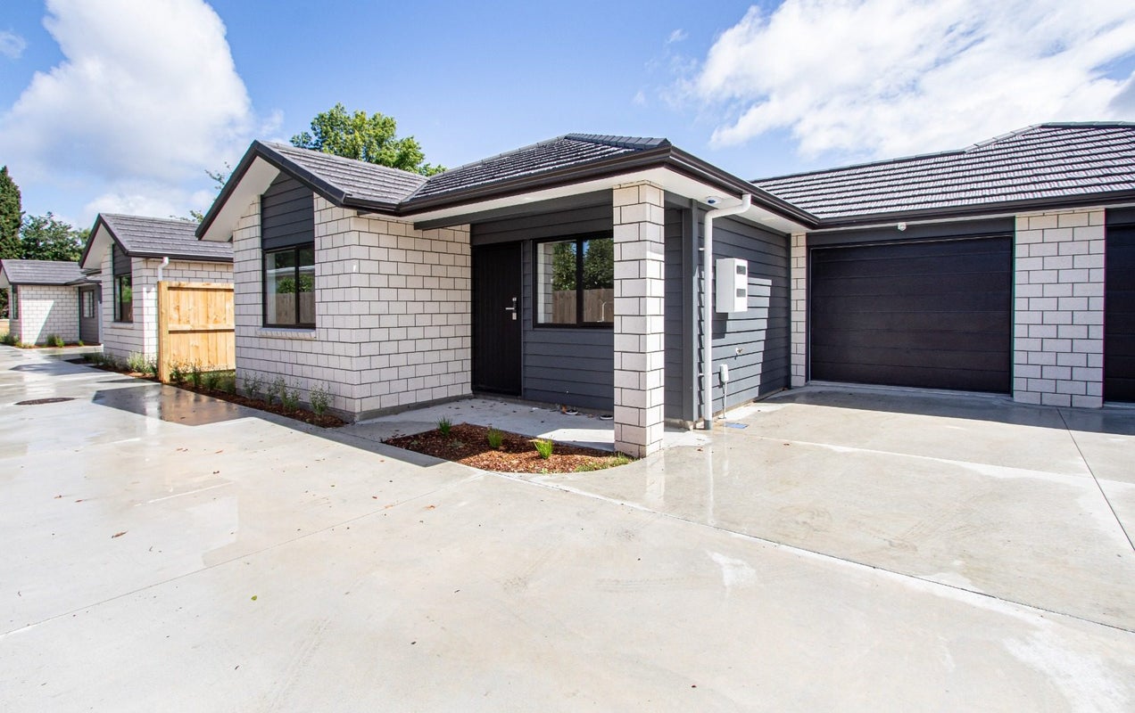 3/88 Hukanui Road, Chartwell, Hamilton - Carousel 2