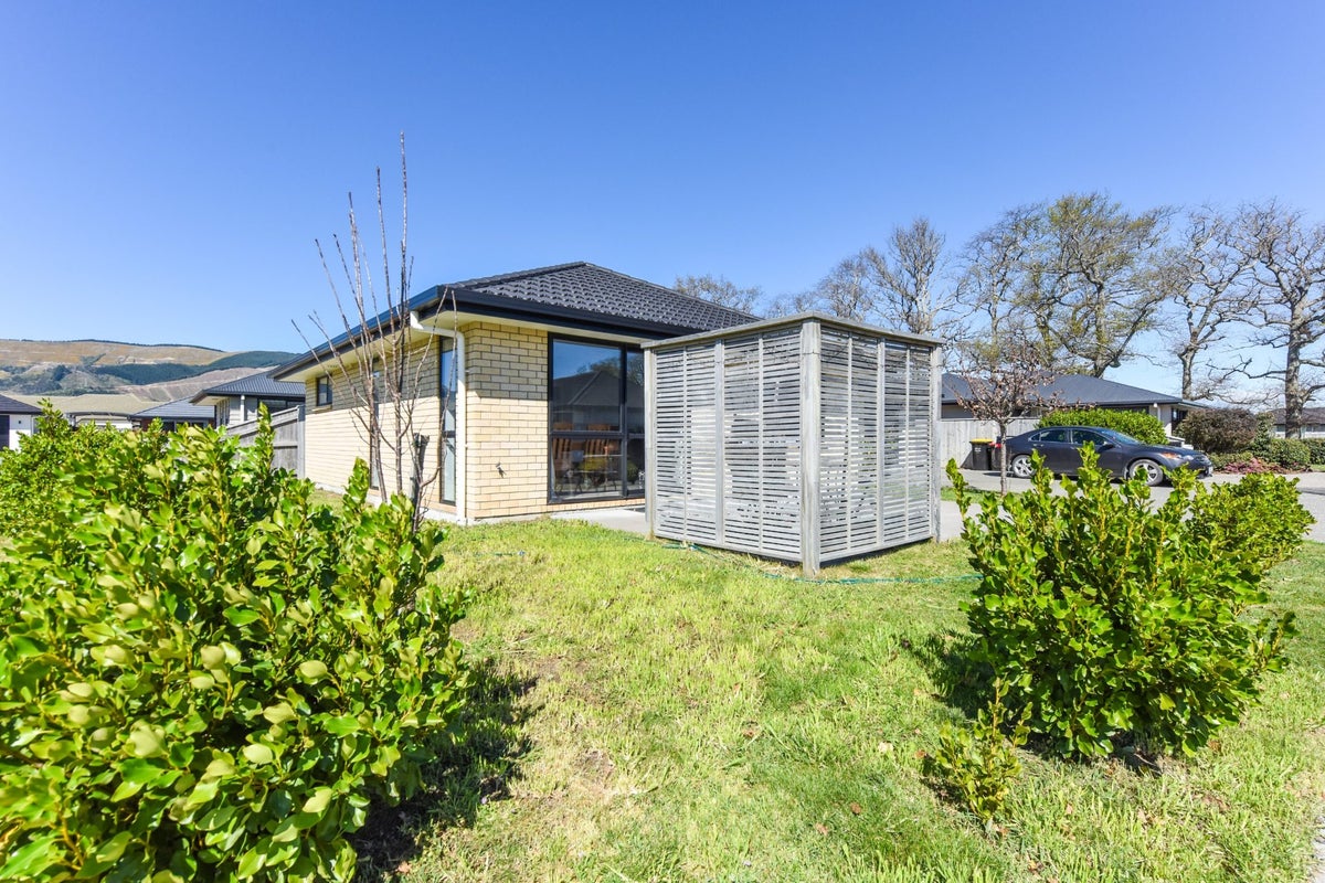 49 Malone CRES, Tasman - Carousel 15