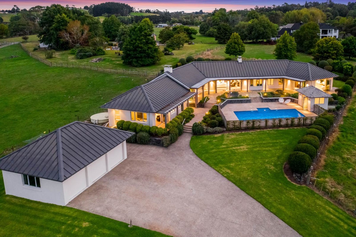 70 Goodland Drive, Albany - Carousel 1