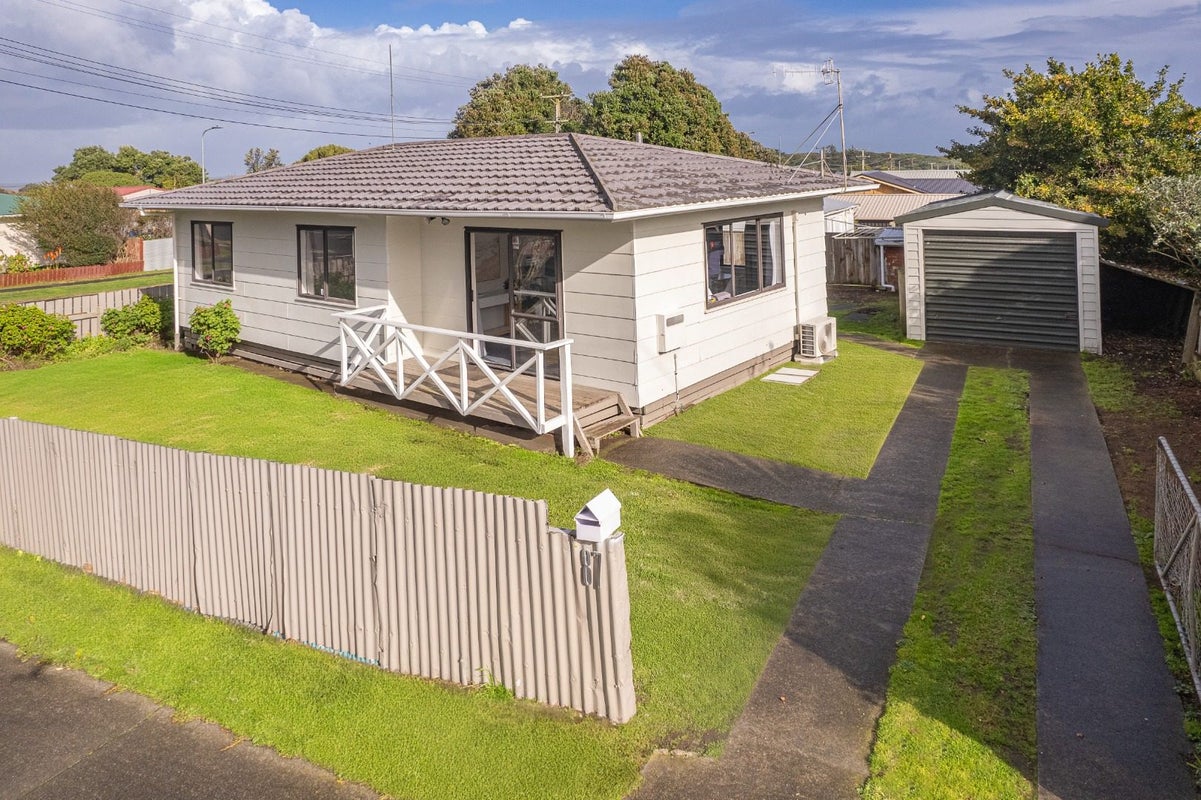87 Cornfoot Street, Castlecliff, Whanganui - Carousel 2