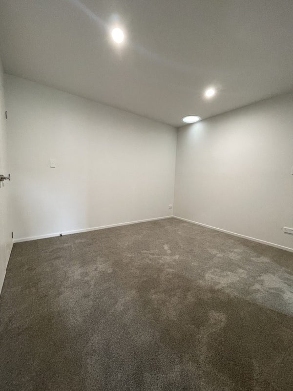2/10 Vinifera Place, Fairview Heights, Auckland - Carousel 17