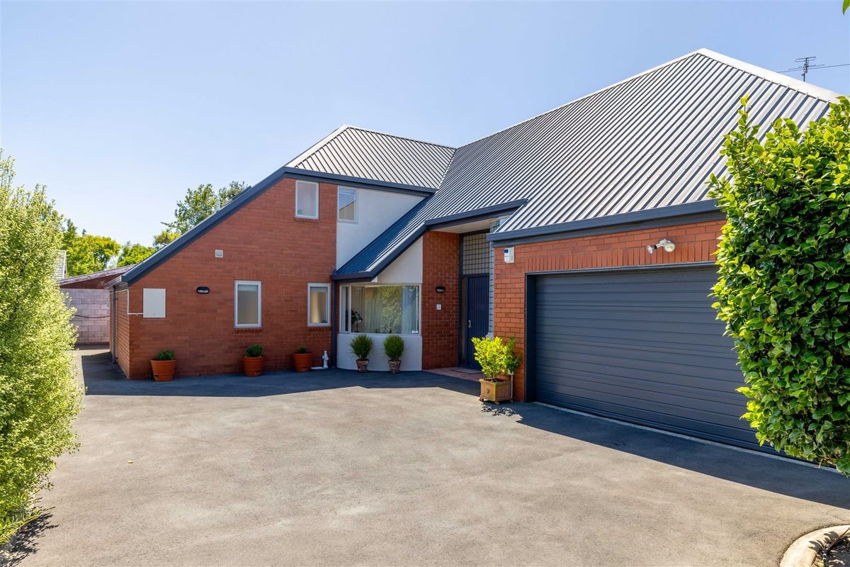 20A Camrose Place, Ilam, Christchurch - Carousel 1